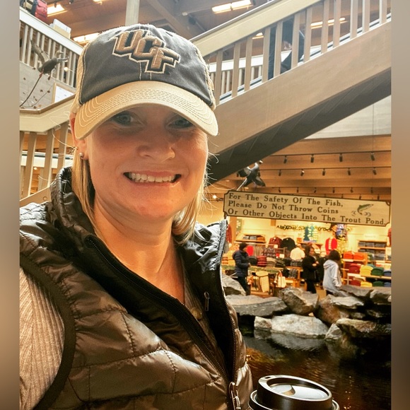 Meet your Posher, Christine - Picture 2 of 11